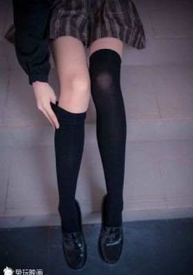 花吻在上免费观看完整版在线全集_BD免费全集观看