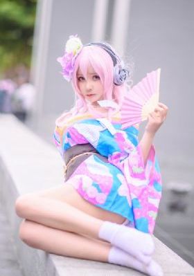 新婚和上司出差日子_免费观看